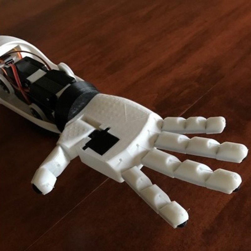Chia sẻ cách làm cách tay robot cho người khuyết tật